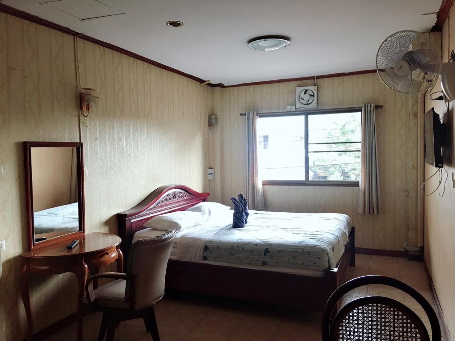 S.K. House 1 Hotel Чиангмай Стая снимка