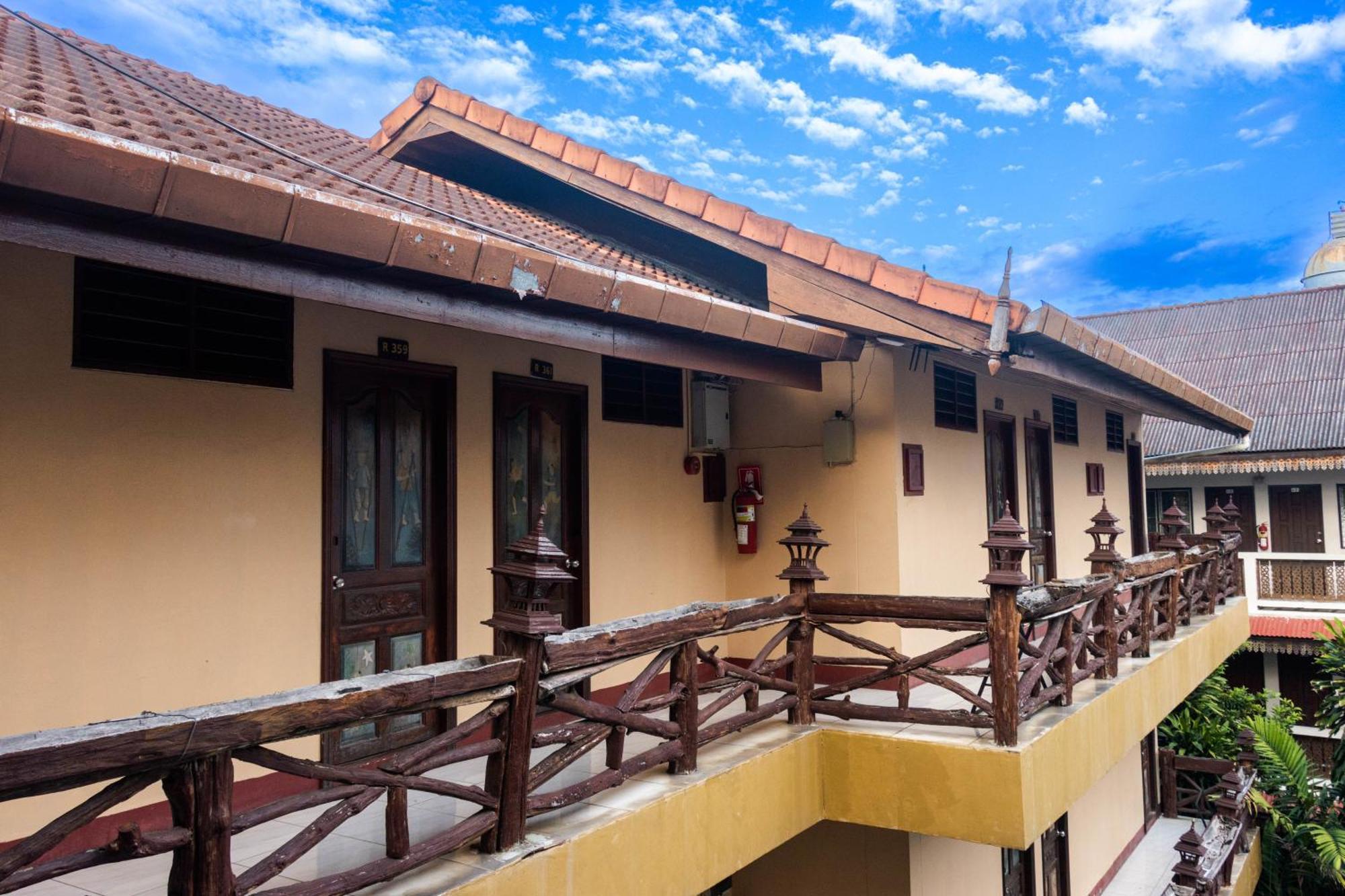 S.K. House 1 Hotel Чиангмай Екстериор снимка