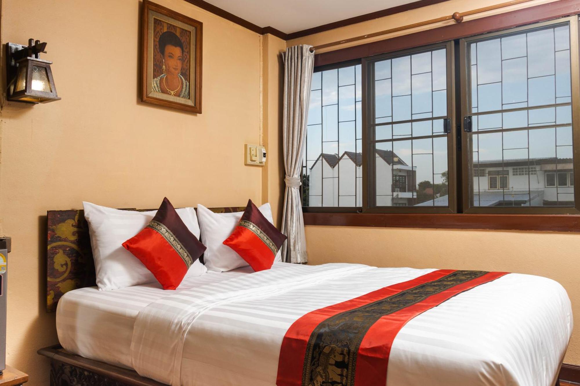 S.K. House 1 Hotel Чиангмай Екстериор снимка