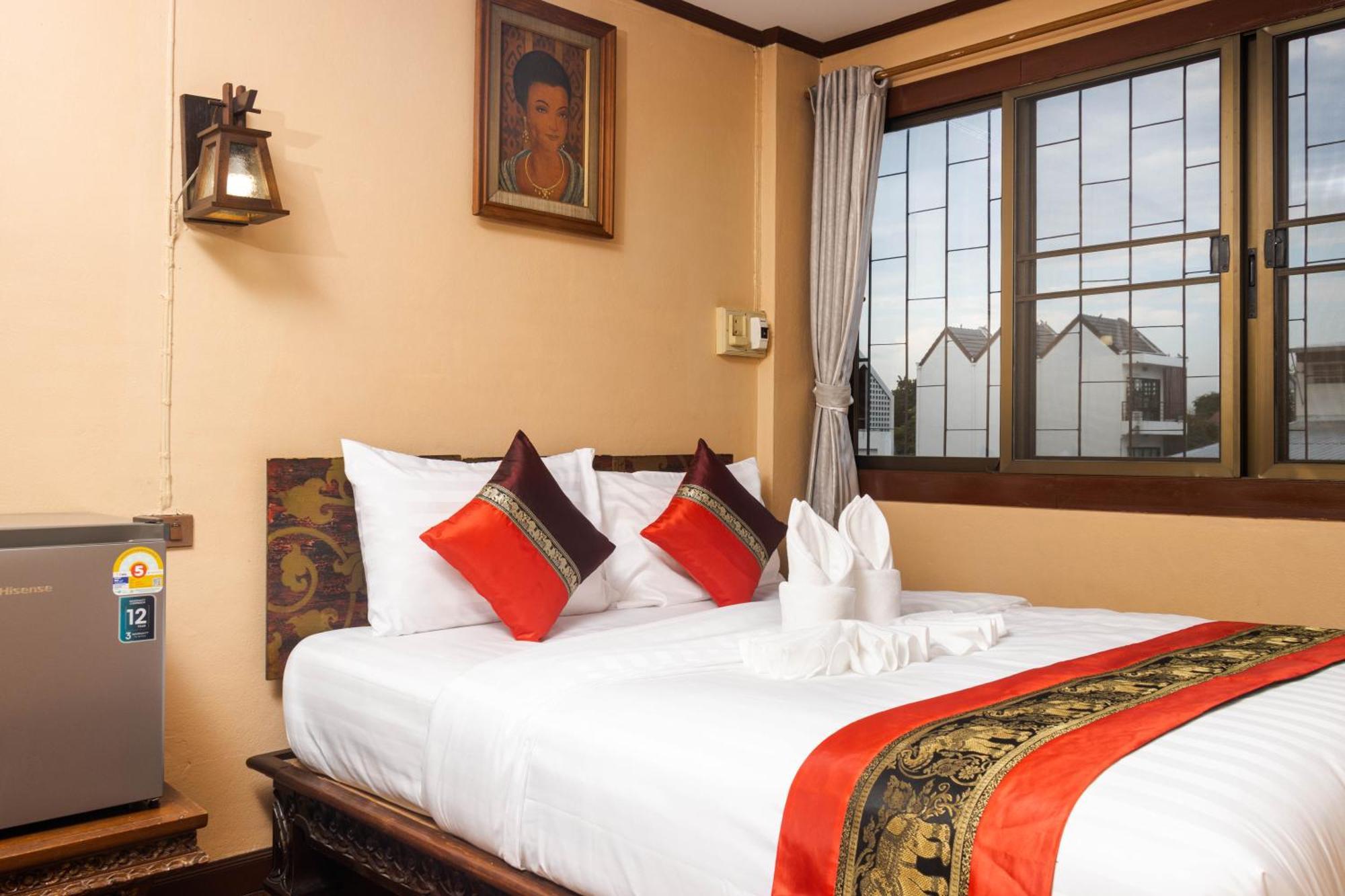 S.K. House 1 Hotel Чиангмай Екстериор снимка