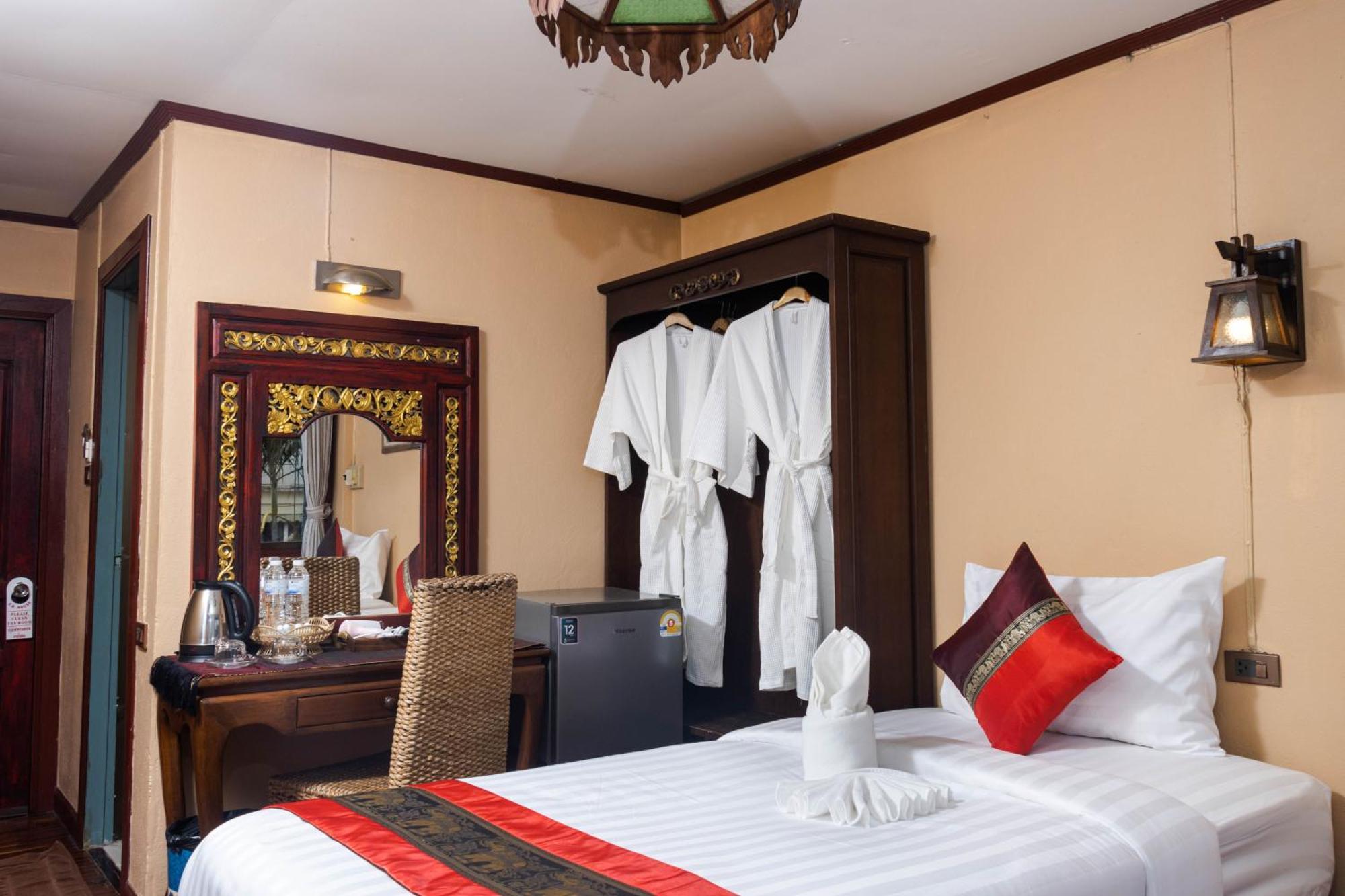 S.K. House 1 Hotel Чиангмай Екстериор снимка