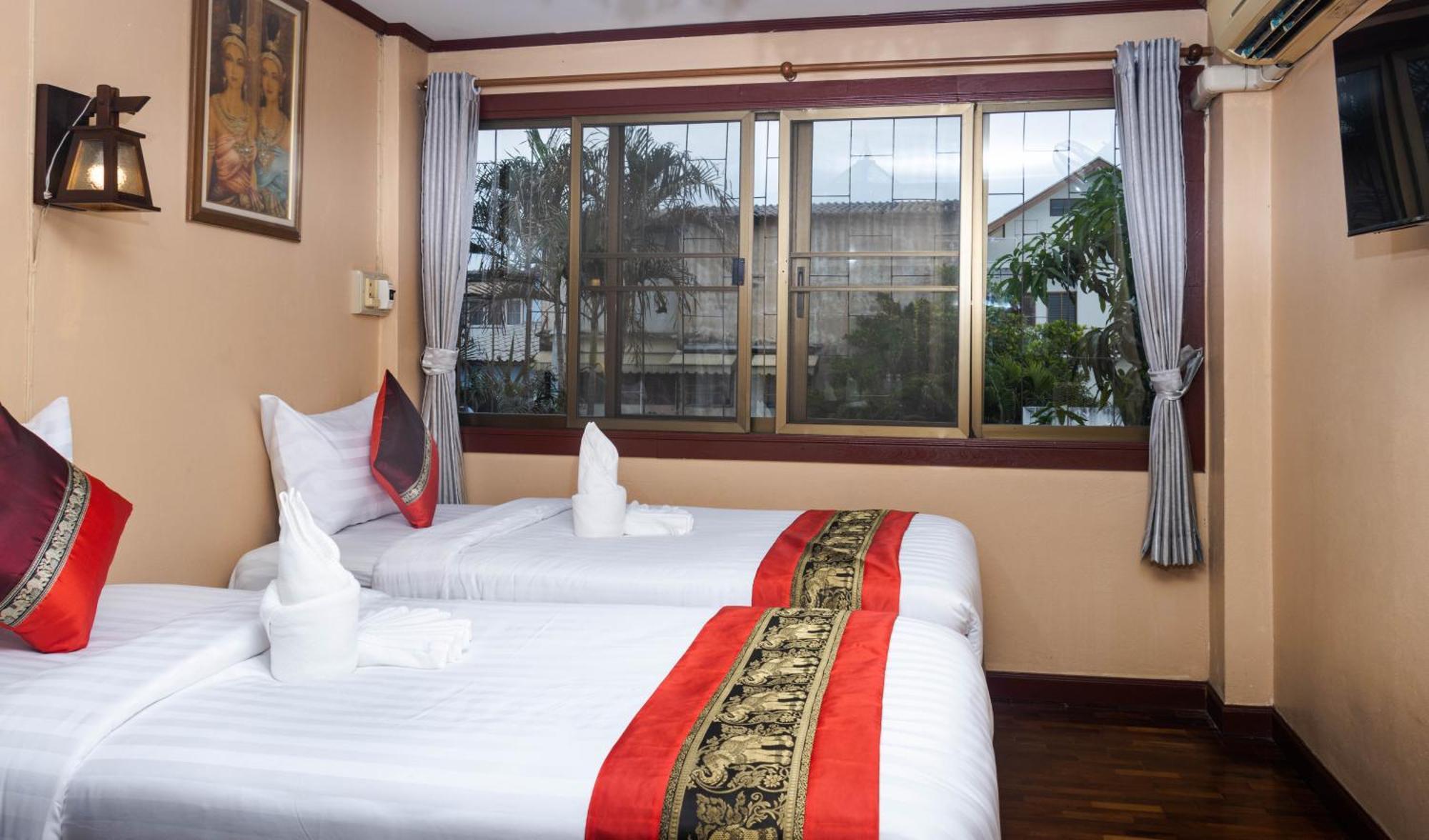 S.K. House 1 Hotel Чиангмай Екстериор снимка