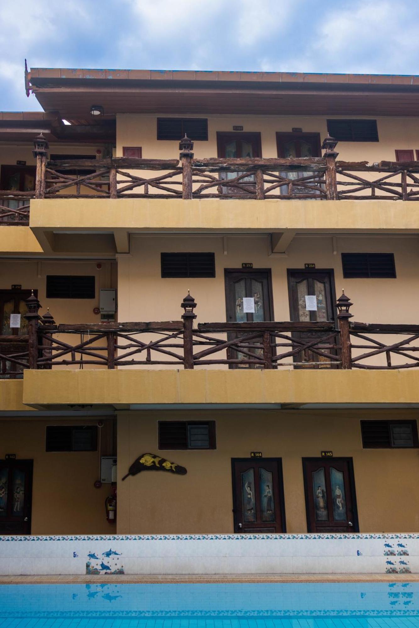S.K. House 1 Hotel Чиангмай Екстериор снимка