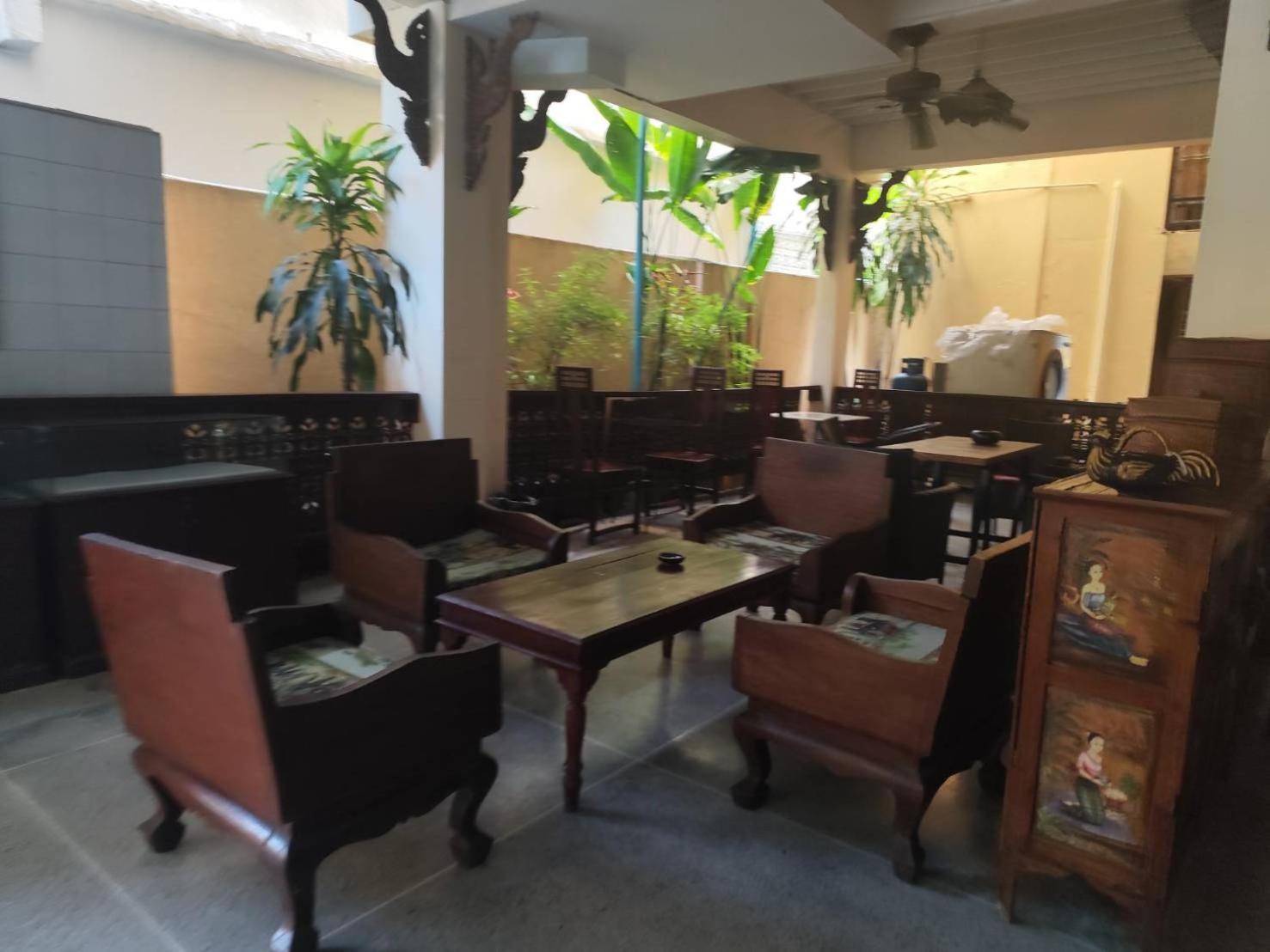 S.K. House 1 Hotel Чиангмай Екстериор снимка