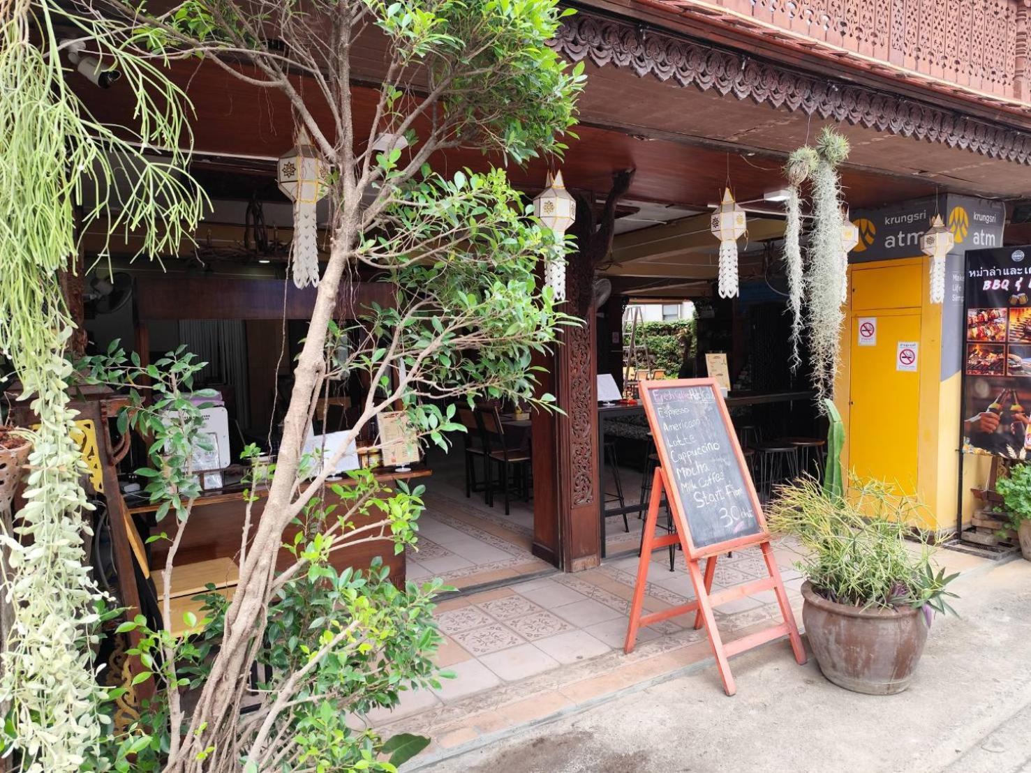 S.K. House 1 Hotel Чиангмай Екстериор снимка
