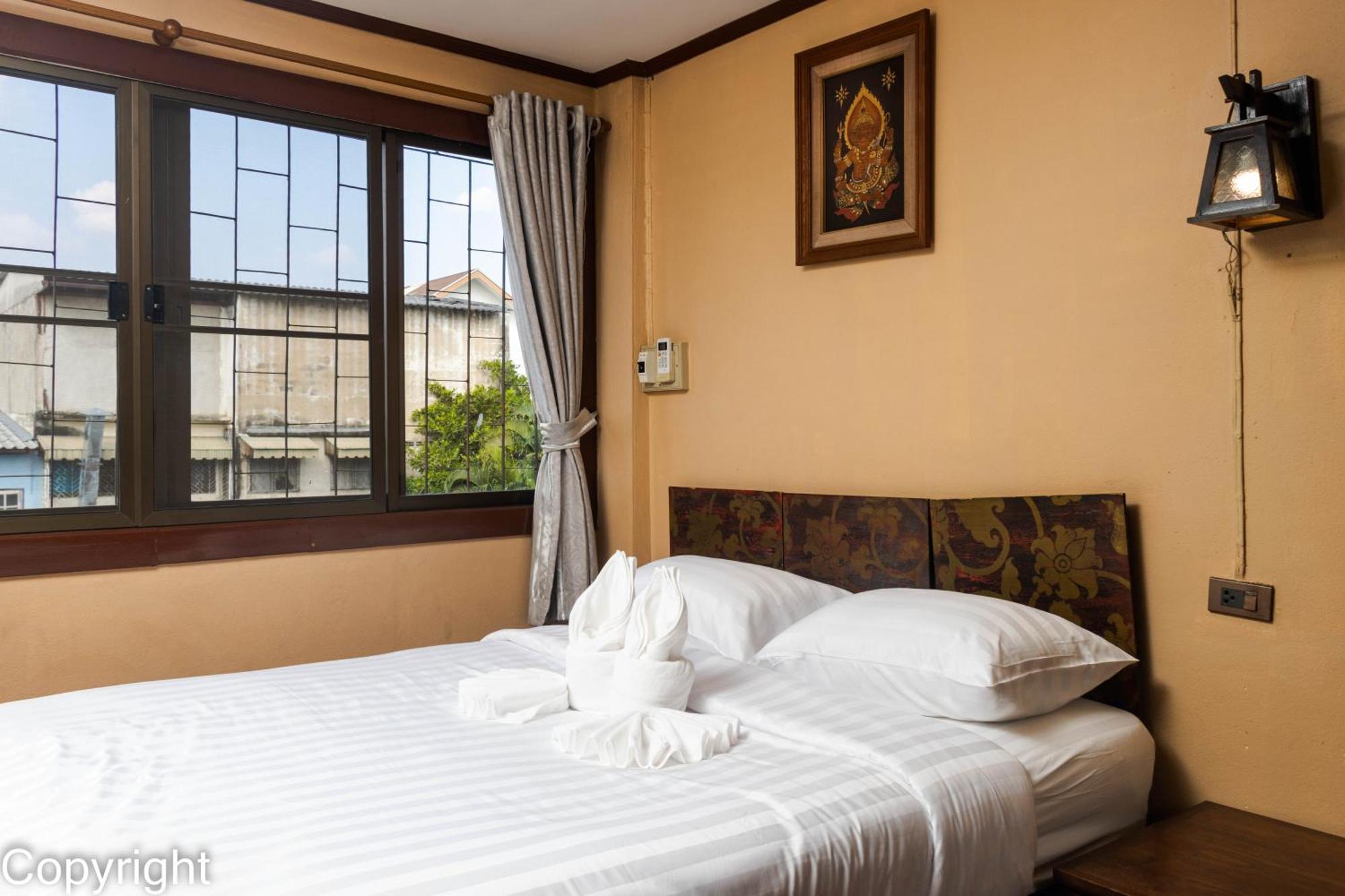 S.K. House 1 Hotel Чиангмай Екстериор снимка